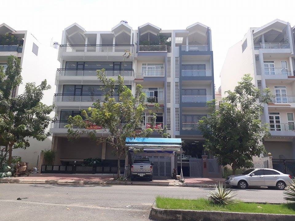 Cho thuê nhà phố, biệt thự, mặt bằng, showroom khu Him Lam Kinh Tẻ, P. Tân Hưng, Q7, giá tốt nhất khu vực