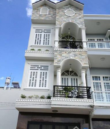 Nhà ngay sát mặt tiền đường Nguyễn Thị Tú, 4,2x18m,2 lầu, 3,5 tấm, 2,6 tỷ