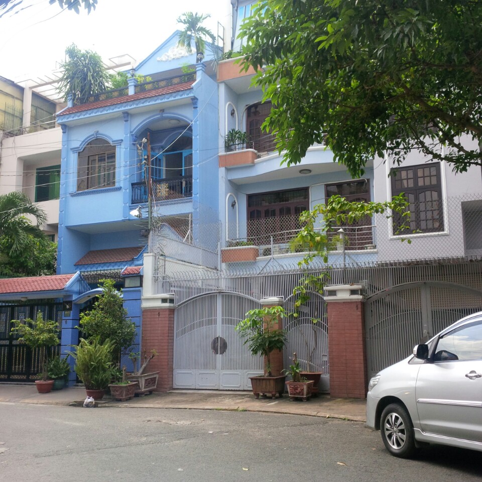 Bán nhà căn góc 2 mặt tiền Đặng Minh Trứ, Phường 10, Quận Tân Bình