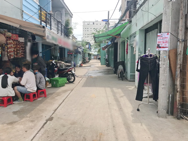 Bán nhà hẻm 17, đường Tân Thuận Tây, Quận 7