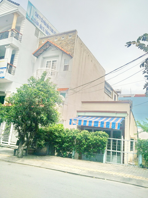 Nhà đẹp mặt tiền đường Số 79, Phường Tân Quy, Quận 7, 2 lầu