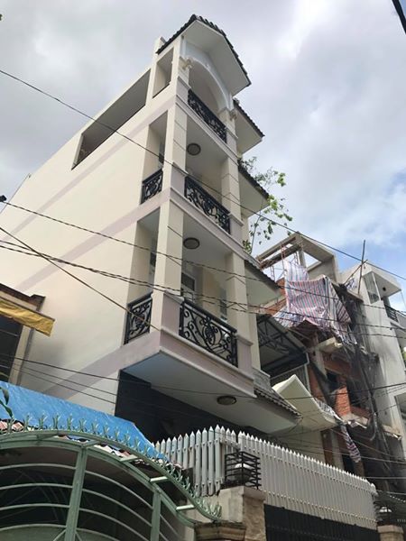 Định cư bán nhà (4,01 x 22m), Q. 5, MT Nguyễn Chí Thanh, 4 lầu, giá rẻ nhất khu vực