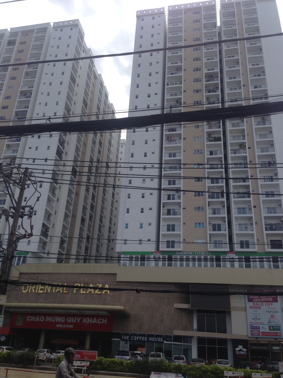 CHCC 2PN Diện tích 77m2 + Chỉ từ 700triệu Sở hữu ngay căn hộ + MT Âu cơ + 3 Tầng thương mại Bing C lớn nhất Tân Phú