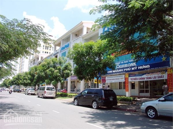 Cần bán nhà phố mặt tiền Nguyễn Văn Linh - Phú Mỹ Hưng, Quận 7 - giá 25.5 tỷ - LH: 0911857839 Tùng