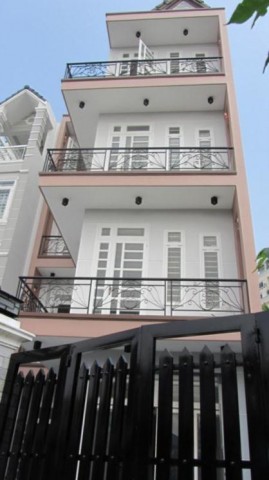 Cần bán nhà mặt tiền Ngô Gia Tự, gần ngã 6 Nguyễn Tri Phương, nhà đẹp 4 lầu, ST