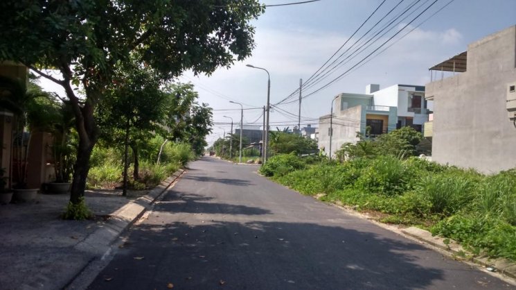 Đất Bình Tân, khu Hai Thành đường Nguyễn Cửu Phú 15tr/m2, đầu tư hay ở rất tốt. LH 0911439494