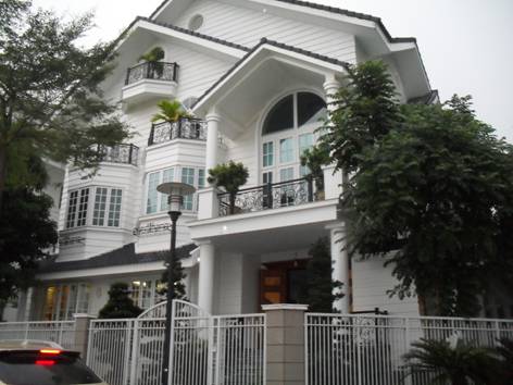 Gia đình cần tiền trả nợ bán gấp nhà khu biệt thự Him Lam đường Phổ Quang Tân Bình, 720m2, giá  40 tỷ, khu sân bay