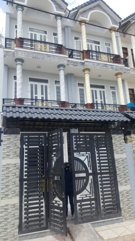 Bán nhà HXH gần MT Lý Thường Kiệt, phường 15, Q11, 4x15m, 8 tỷ