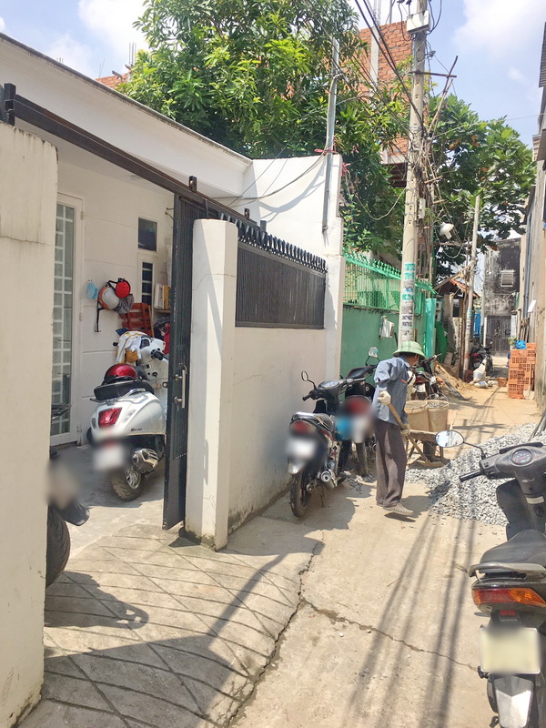 Bán gấp nhà hẻm đường Gò Ô Môi, Phường Phú Thuận, Quận 7