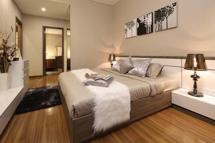 Cần cho thuê gấp căn hộ cao cấp Scenic Valley, 77 m2 giá: 700USD/ th nhà đẹp Full nội thất