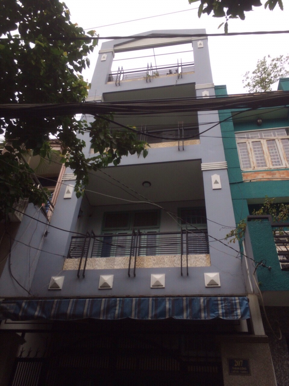 Bán nhà góc 2 mặt tiền kinh doanh đường Gò Dầu, 5.4mx18m, giá: 9.5 tỷ, P Tân Quý, Quận Tân Phú