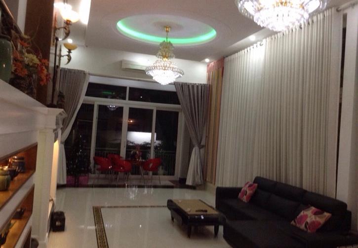 Bán nhà mặt tiền cực đẹp đường Hùng Vương, DT 4x20m, 4 lầu + ST, giá chỉ 13.6 tỷ TL