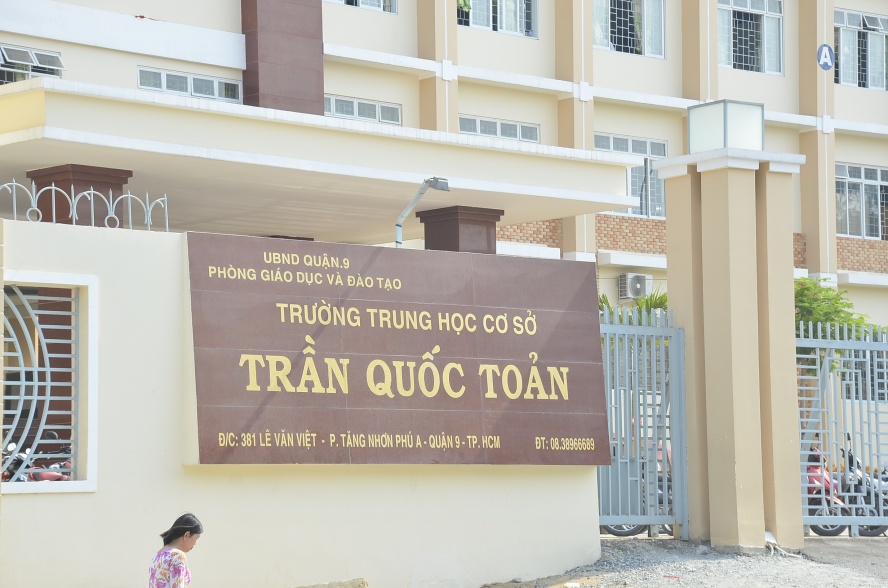 Chính chủ cần bán gấp mặt tiền kinh doanh đường 379, Tăng Nhơn Phú
