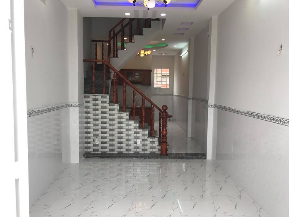 Cần bán nhà 3 tầng 4PN 4 x 13m, tại Lê Văn Lương Phước Kiển Nhà bè Vào ở Ngay Gần HAGL AN Tiến