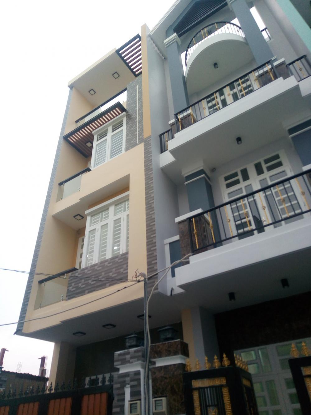 Bán nhà xây mới đúc 3.5 tấm, đường 8m đường Hiệp Bình, Phạm Văn Đồng, giá CĐT xây dựng, gara ô tô
