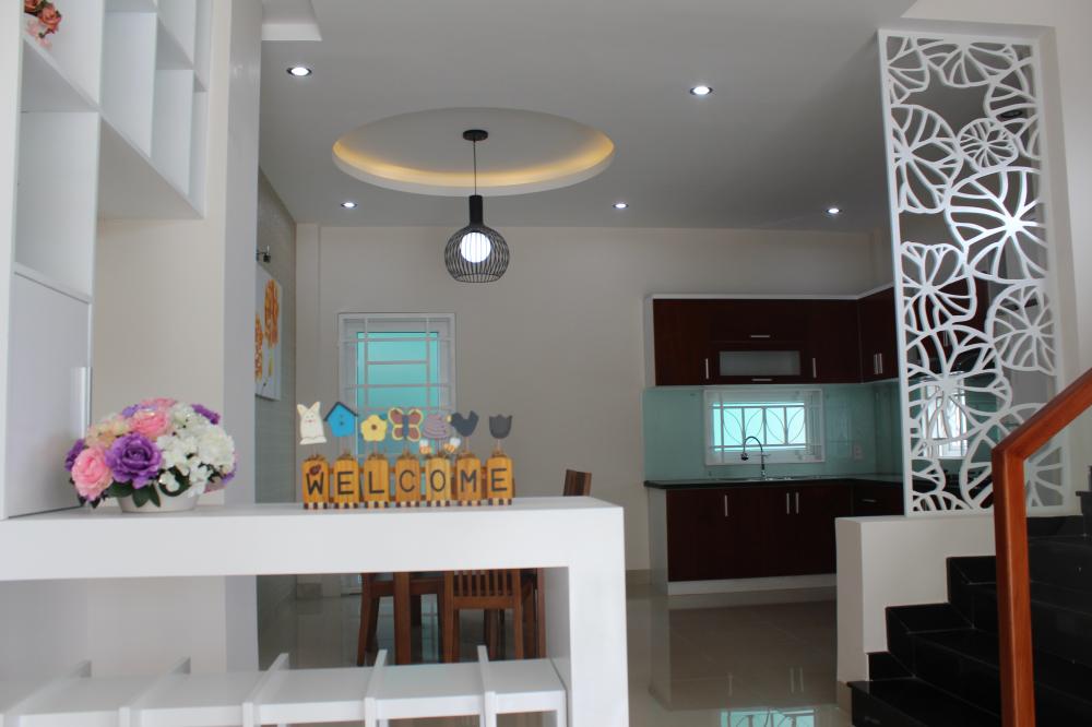 Bán nhà Quận 1 giá rẻ mặt tiền Nguyễn Du, 4,2 x 30m, giá tốt nhất hiện nay