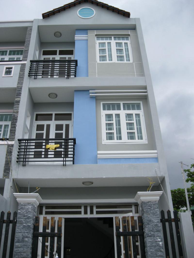Bán nhà đường 12m khu biệt thự Nguyễn Thái Bình, DT 6x15m, 3 lầu, sân vườn, giá 16.8 tỷ
