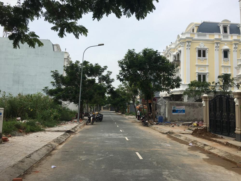 Bán nhà đất khu dân cư Ninh Giang, DT 5x17m, 1 trệt 2 lầu, đã hoàn thiện nội thất, giá 4.55 tỷ