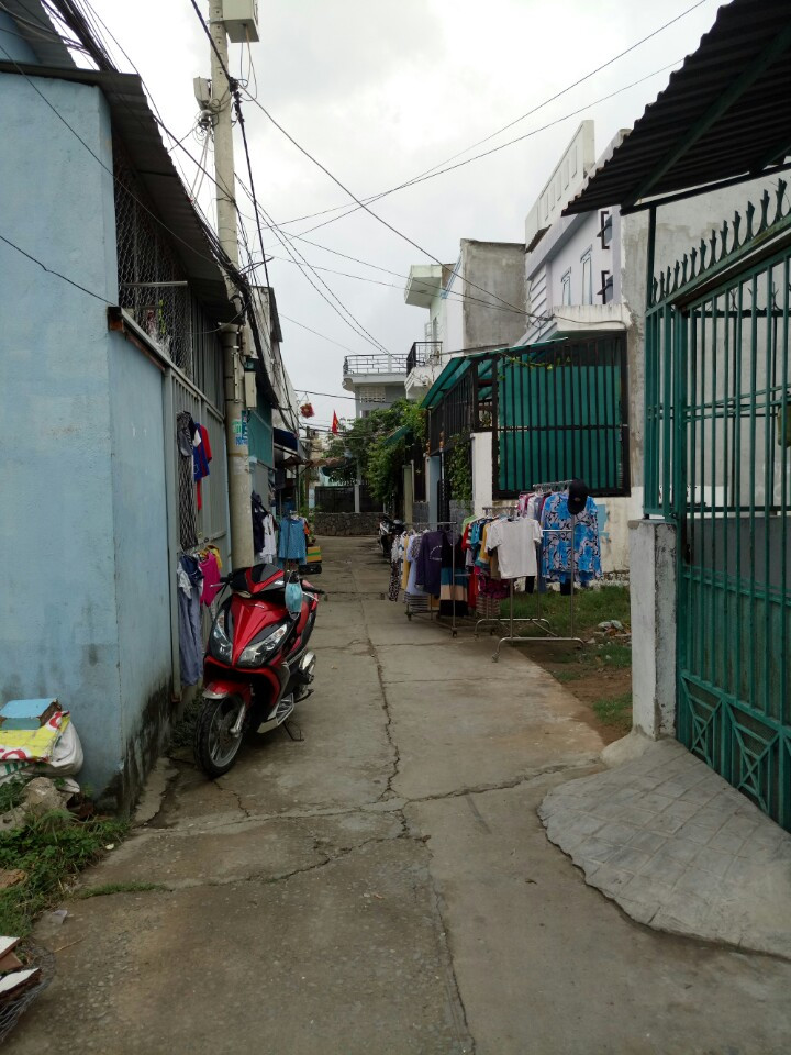 Chính chủ cần bán nhà hẻm 1135 đường Huỳnh Tấn Phát, Quận 7