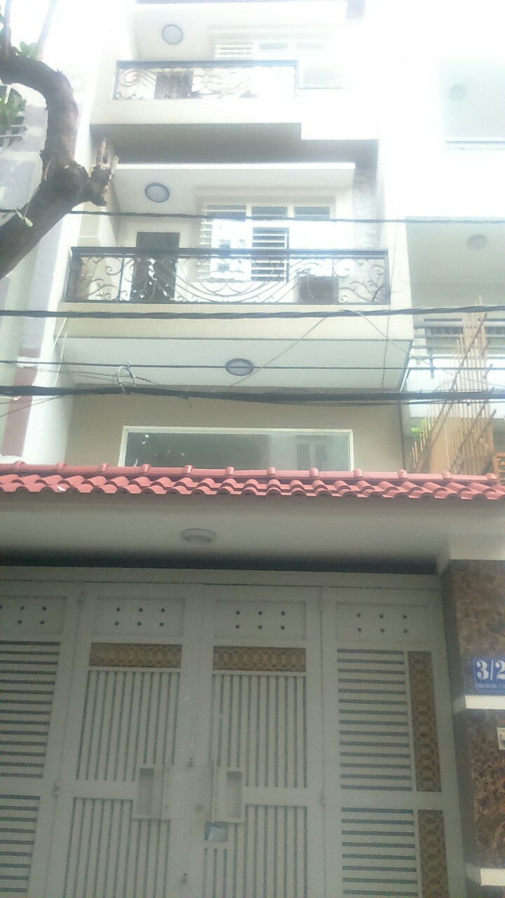 Bán nhà mặt tiền Lê Trung Nghĩa, dt 6,5x 18m, 2 lầu, khu K300 Vip.