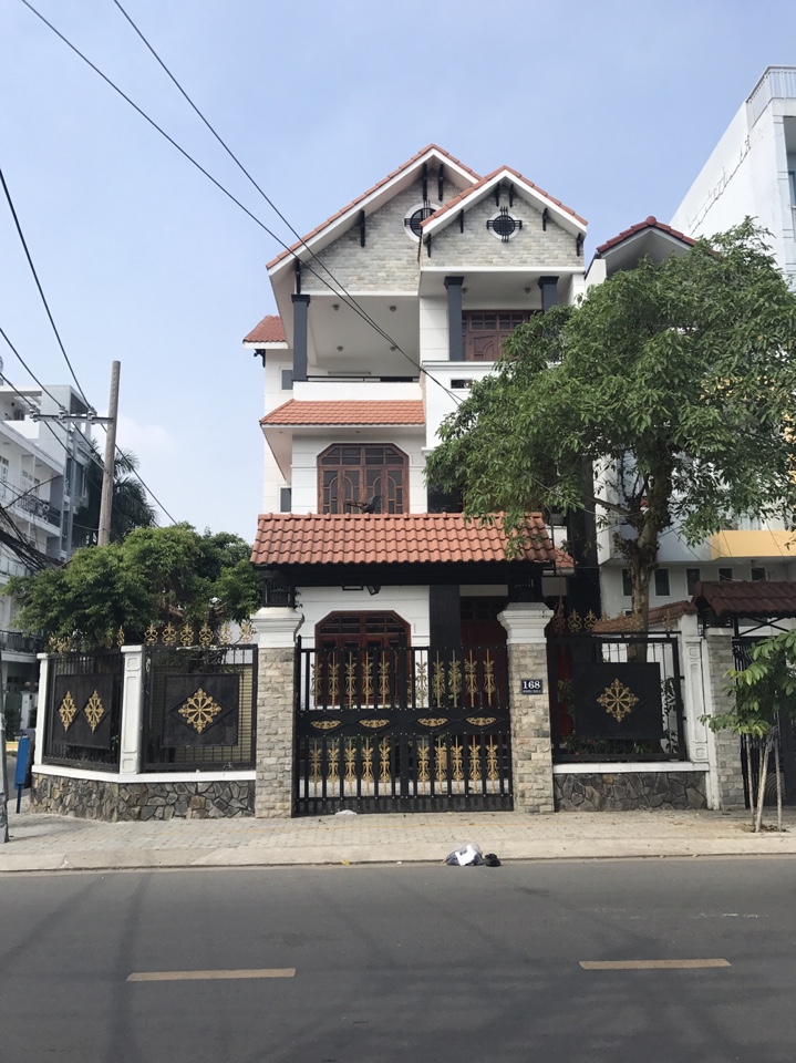Định cư nước ngoài bán gấp biệt thự góc 2 mặt tiền đường Lâm Văn Bền, P. Tân Quy, Q7
