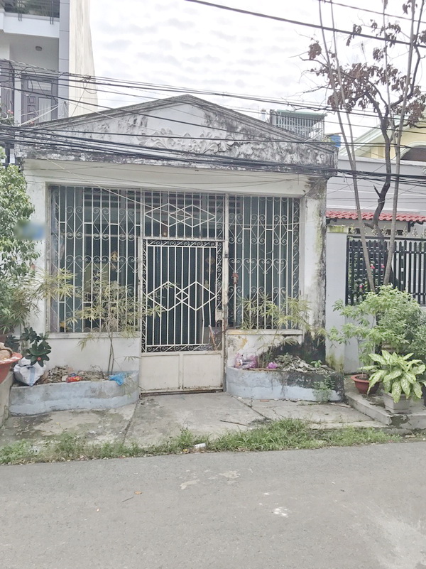 Bán gấp nhà cấp 4, mặt tiền đường Số 43, Phường Bình Thuận, Quận 7