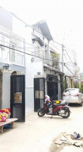 Bán nhà riêng hẻm 6m Huỳnh Tấn Phát, thị trấn Nhà Bè, DT 5m x 12m, 1 trệt 1 lầu giá 2.28 tỷ