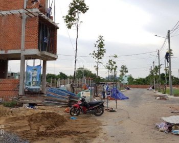 Nhà phố mới xây, ngay vòng xây Bình Triệu và Phạm Văn Đồng