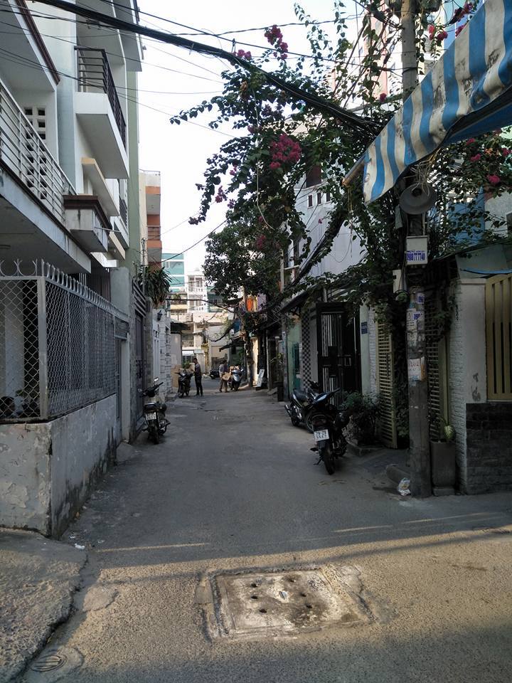 Bán nhà đẹp Bùi Hữu Nghĩa, Ngay Chợ Bà Chiểu, HXH, Kinh Doanh, 34M2,3.35 Tỷ