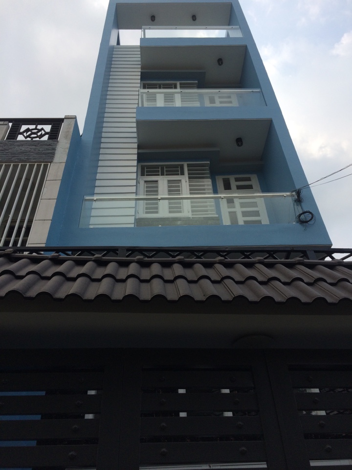 Bán nhà sát mặt tiền đường Nguyễn Oanh, căn cứ 26, P17, Gò Vấp