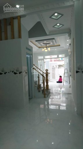 Bán nhà hẻm 1806 Huỳnh Tấn Phát, KDC hiện hữu TT Nhà bè, DT 4m x 13m, 2 lầu, HXH 6m, giá 2.9 tỷ