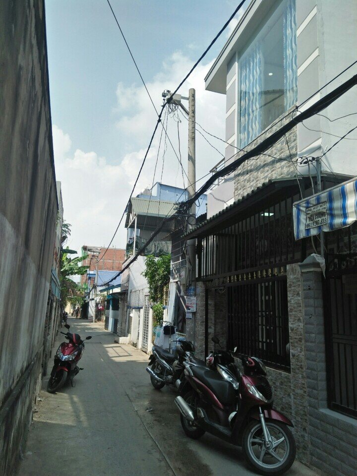 Bán nhà hẻm xe hơi 487 Huỳnh Tấn Phát, Quận 7