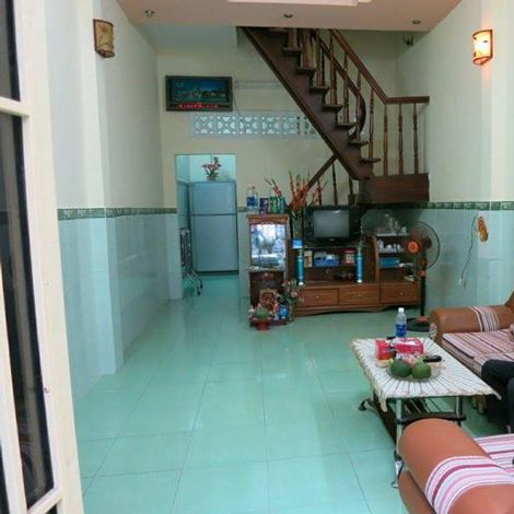Bán nhà Mt Út tịch 4 x 17 ngay Hoàng Văn thụ giá 10 tỷ 