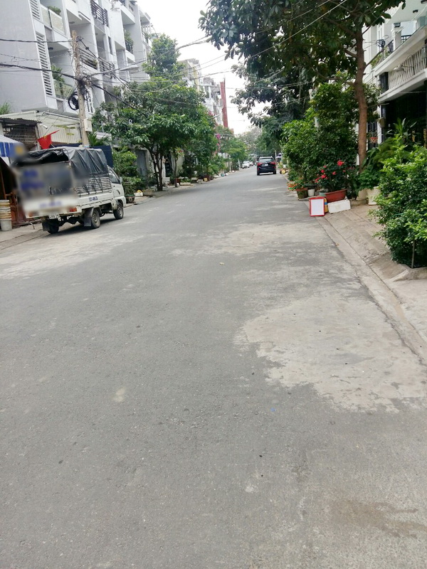 Bán nhà phố 3lầu mặt tiền KDC Nam Long Phú Thuận Quận 7