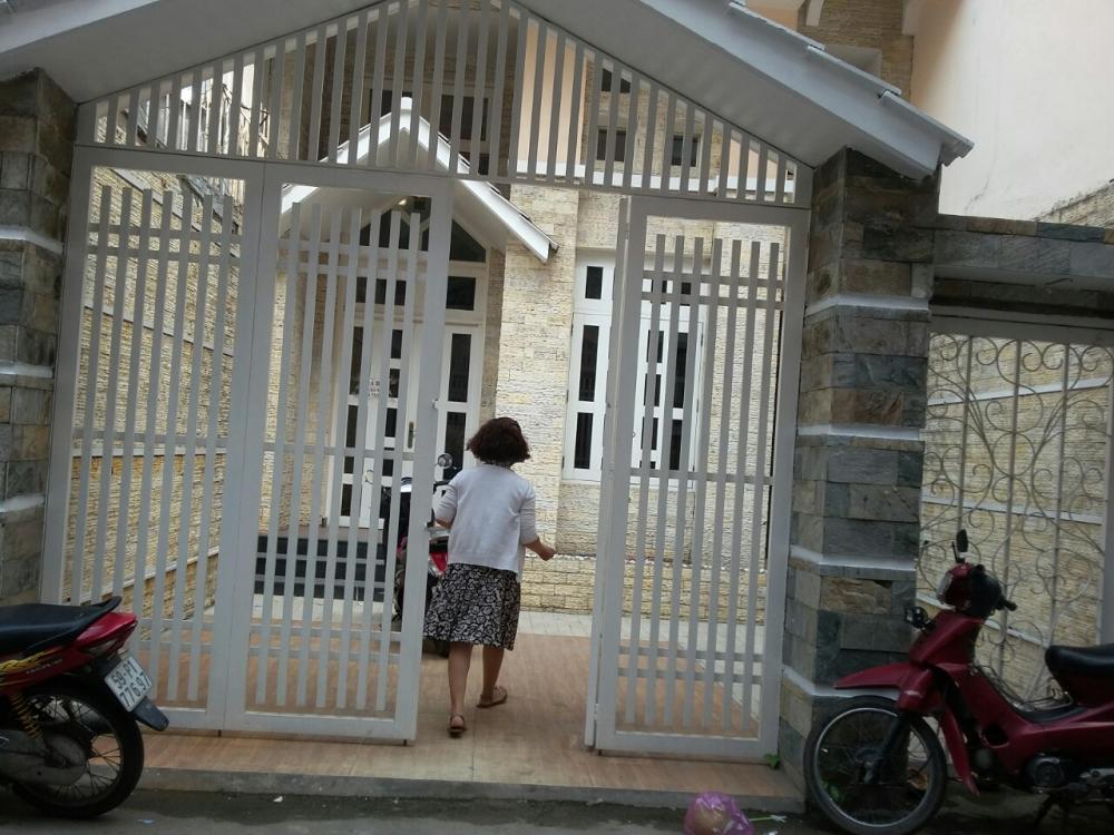bán nhà 1 trệt 4 lầu mặt tiền Nguyễn Bặc, Tân Bình 14 tỷ bằng giá ngân hàng Agribank