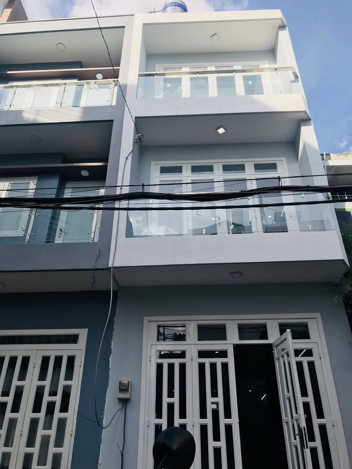 Sở hữu nhà 3 tầng, ST, 4PN, mới 100% tại Phước Kiển, chỉ với 2.4 tỷ, sổ hồng riêng từng nhà Gần HAGL AN TIẾN