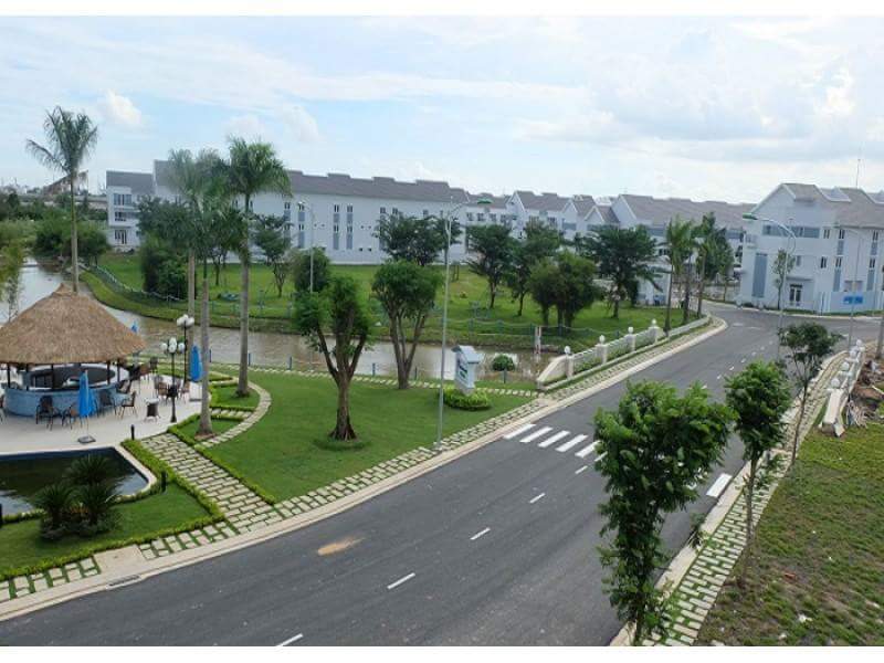 Bán nhà phố mặt tiền Nguyễn Văn Bứa, giá 800 triệu/căn được trả góp dài hạn CK 5%