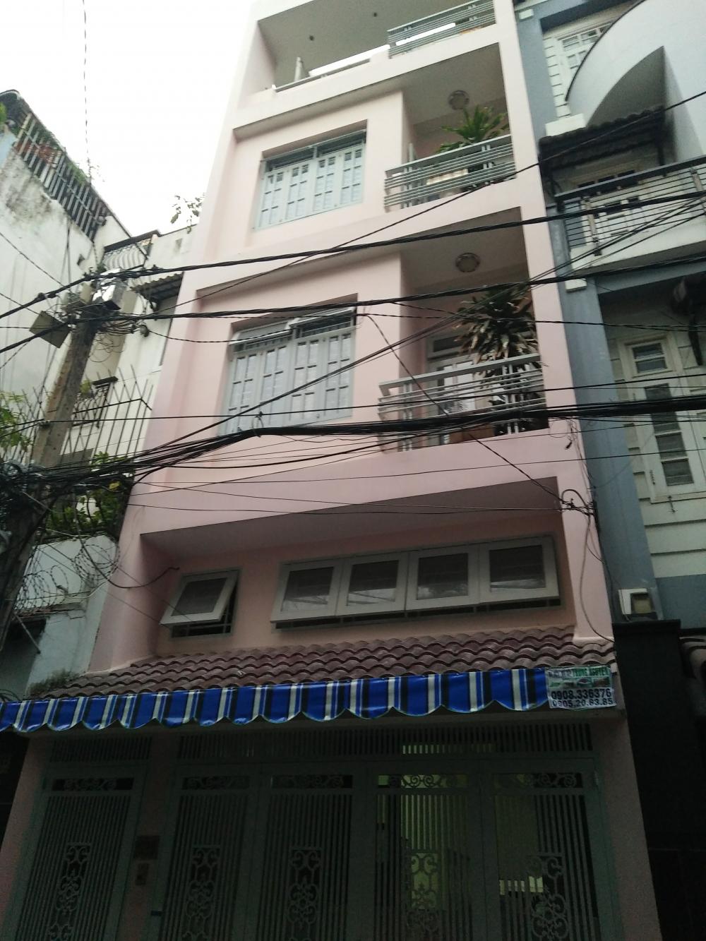 Bán nhà MT Lê Thị Hồng Gấm, q1, DT: 4.2 x 21m, giá 32 tỷ