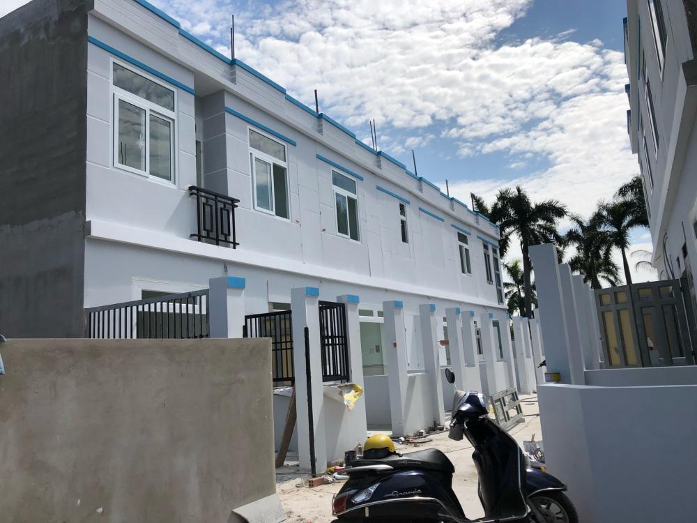 Bán nhà mới xây 1 trệt 1 lầu, 780 triệu, gần ĐH Nguyễn Tất Thành, Quận 12