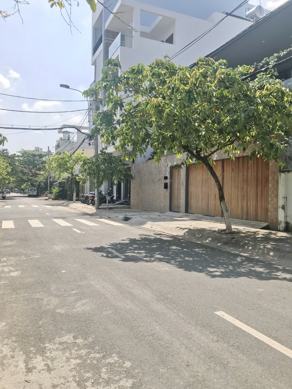 Bán nhà gần mặt tiền đường Số 79, phường Tân Quy, Quận 7