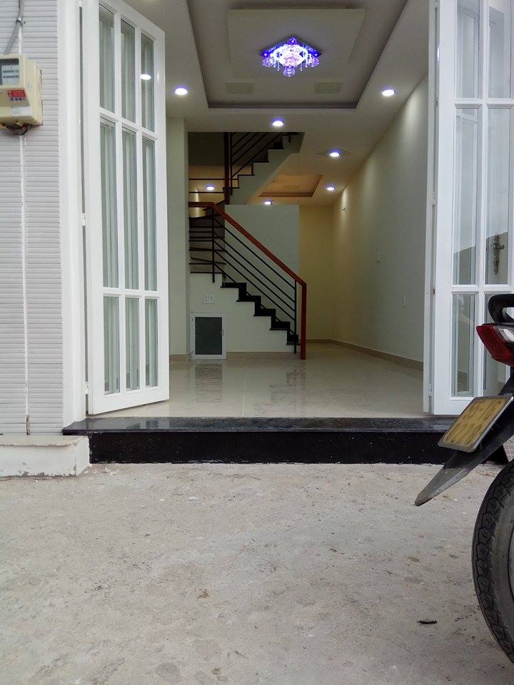 Bán gấp nhà mới đẹp, mặt tiền hẻm 12m đường Lê Văn Lương, Phước Kiển, Nhà Bè. LH: 0967 0469 10