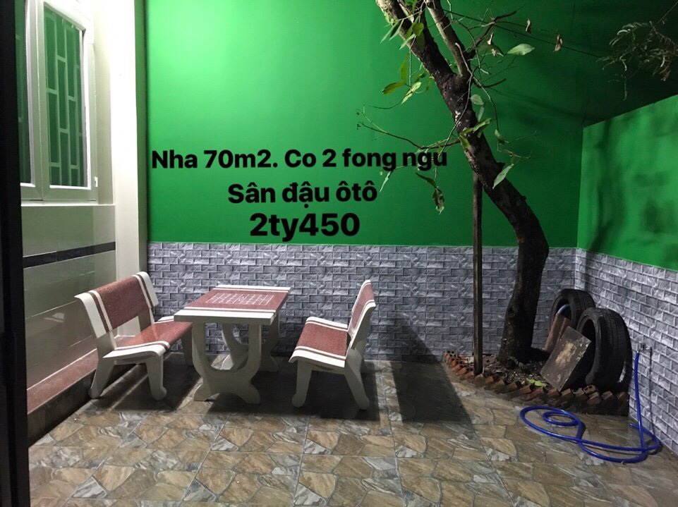 Bán nhà cấp 4 70m2 2 phòng ngủ, sân đậu ôtô hẻm 165 Nguyễn Thị Định