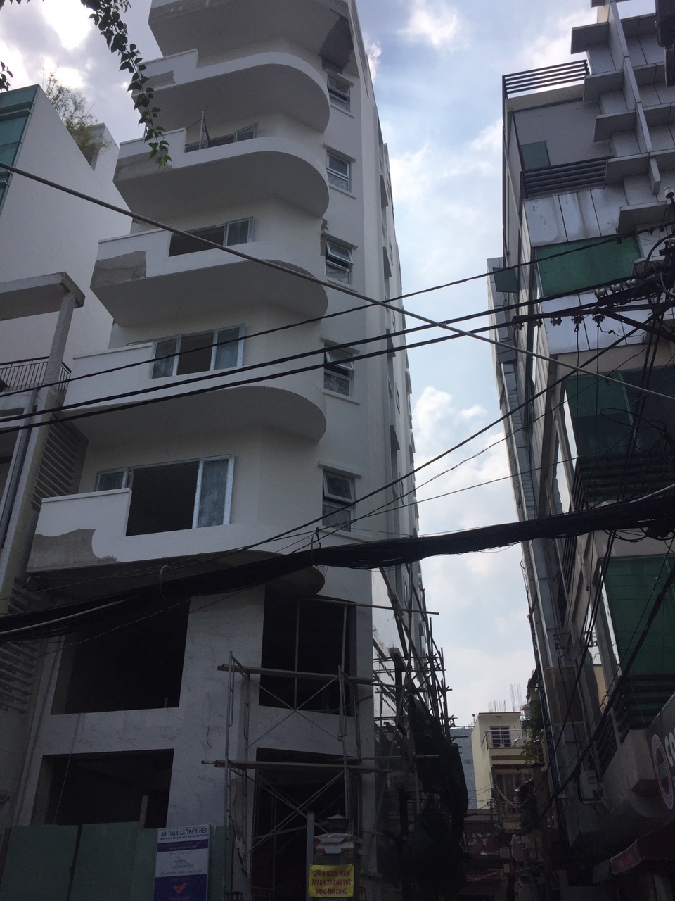 Bán nhà HXH đường Nguyễn Thái Bình- Nguyễn Công Trứ, Q1, giá cực rẻ chỉ 21 tỷ, DT 4.5x 20m, 5 lầu
