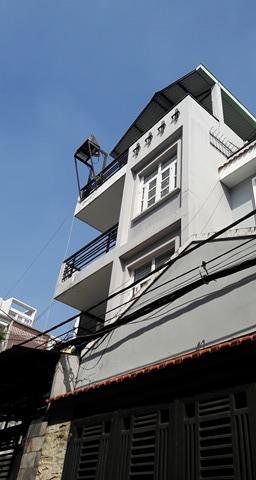 Bán nhà hẻm 74 Đồng Đen, DT 4,80 x 22m, giá 6,8 tỷ