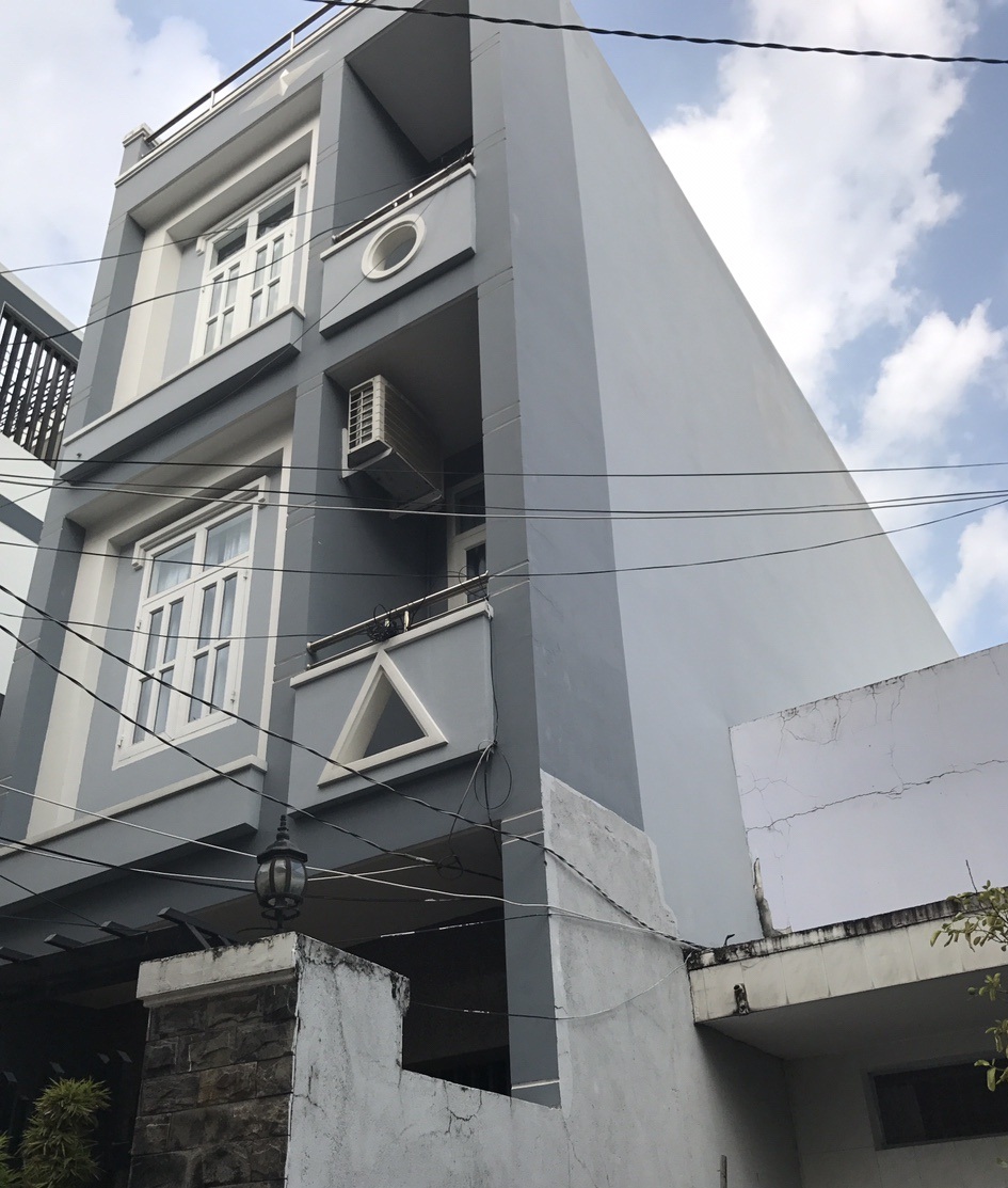 Bán nhà 3 tầng, 4,2x21m, hẻm 98 đường Số 17, Tân Thuận Tây, Q7