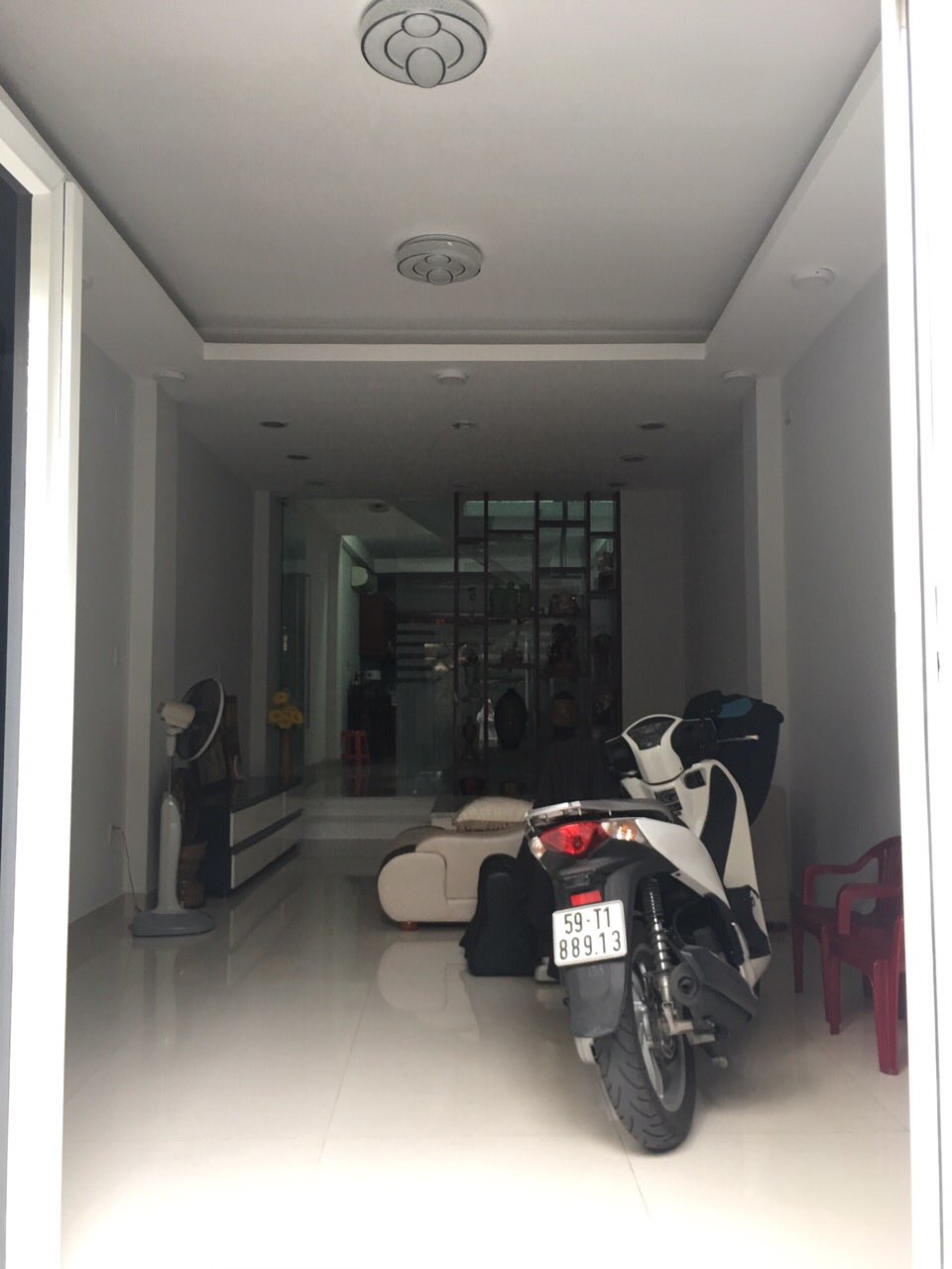 Cần bán nhà phố đẹp, hẻm lớn Bà Lê Chân, P. Tân Định, Q1, DT 62m2, giá 8,6 tỷ