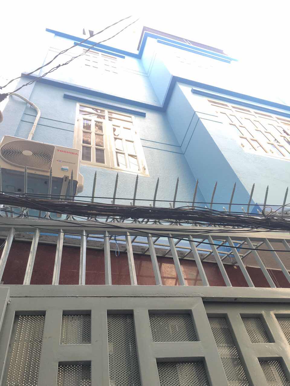 Bán nhà HXH đường Hai Bà Trưng, P. Tân Định, Q. 1, DT 4x18m, 2 lầu đúc đẹp 