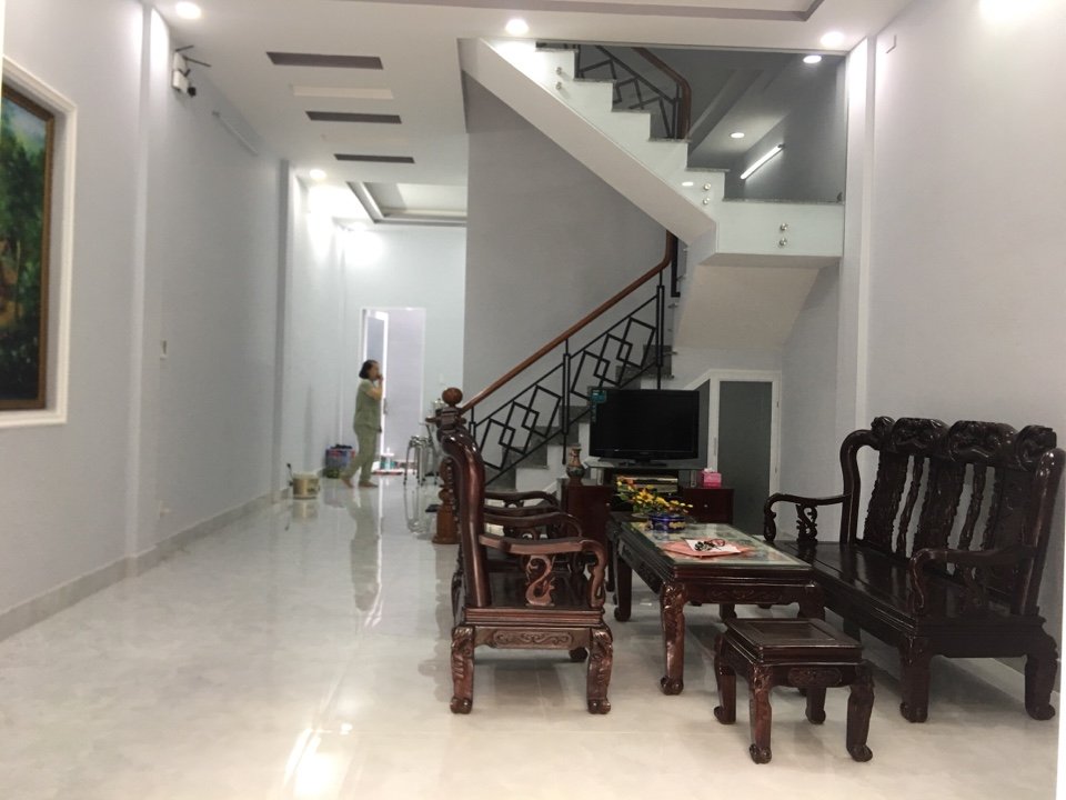 Bán nhà mới đẹp 3 lầu giáp khu dân cư Nam Long, Phú Thuận, Q7, DT 4x20m. Giá 7,1 tỷ
