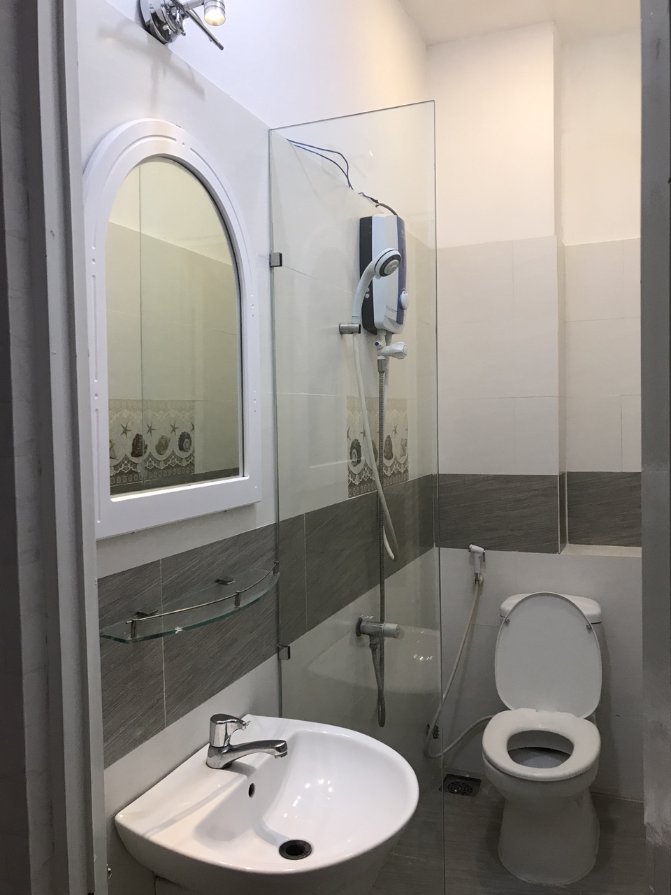 Bán nhà hẻm 780 Nguyễn Kiệm, P4, Phú Nhuận. Giá 5.6 tỷ