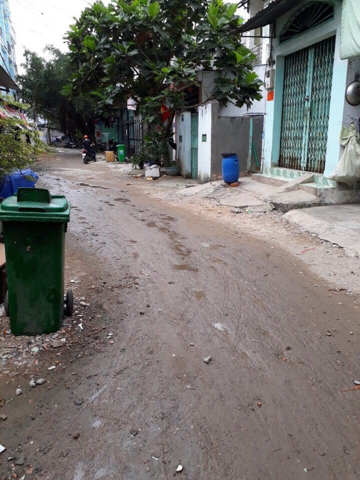 Bán nhà hẻm 163 Bùi Văn Ngữ, Phường Hiệp Thành, Quận 12, 4 x 25m, cấp 4 lửng, giá 2,4 tỷ